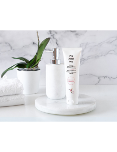 Crema anti-estries reafirmant ME AND ME | Boutique Silvia Giralt